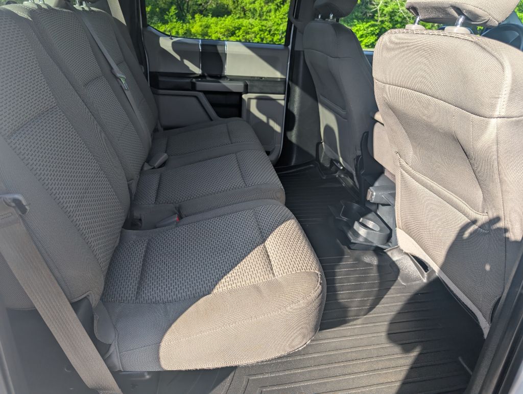 2015 Ford F150 XLT photo
