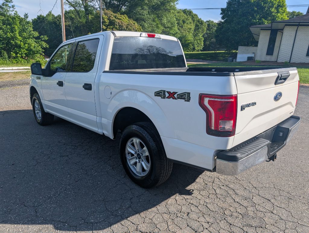 2015 Ford F150 XLT photo