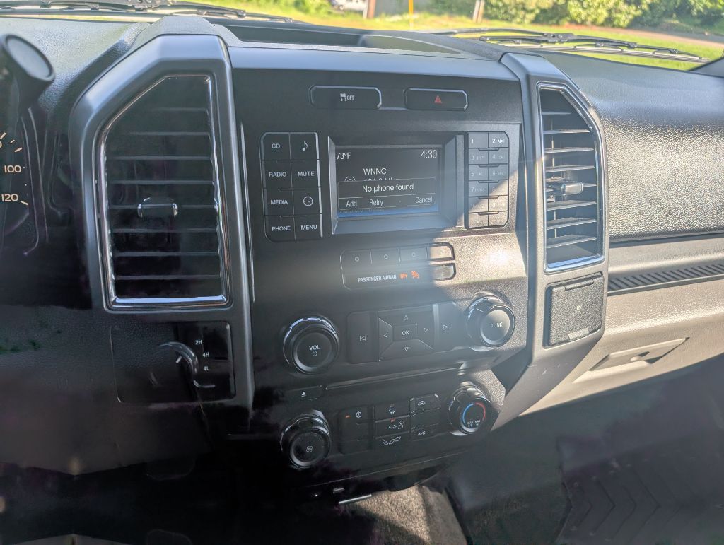 2015 Ford F150 XLT photo