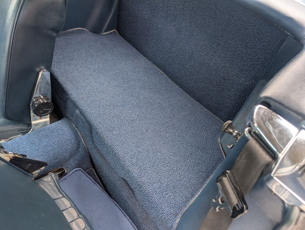 1974 Mercedes-Benz 450SL - $11,990