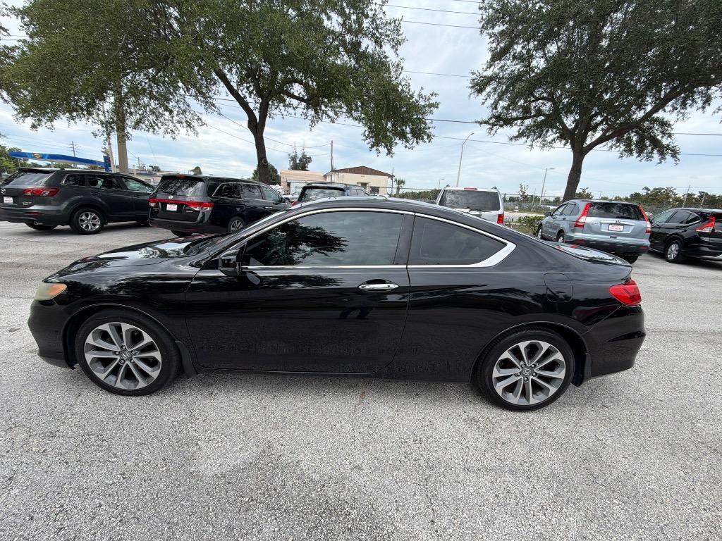 2013 Honda Accord - $9,995