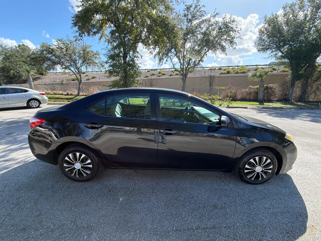 2016 Toyota Corolla - $8,995
