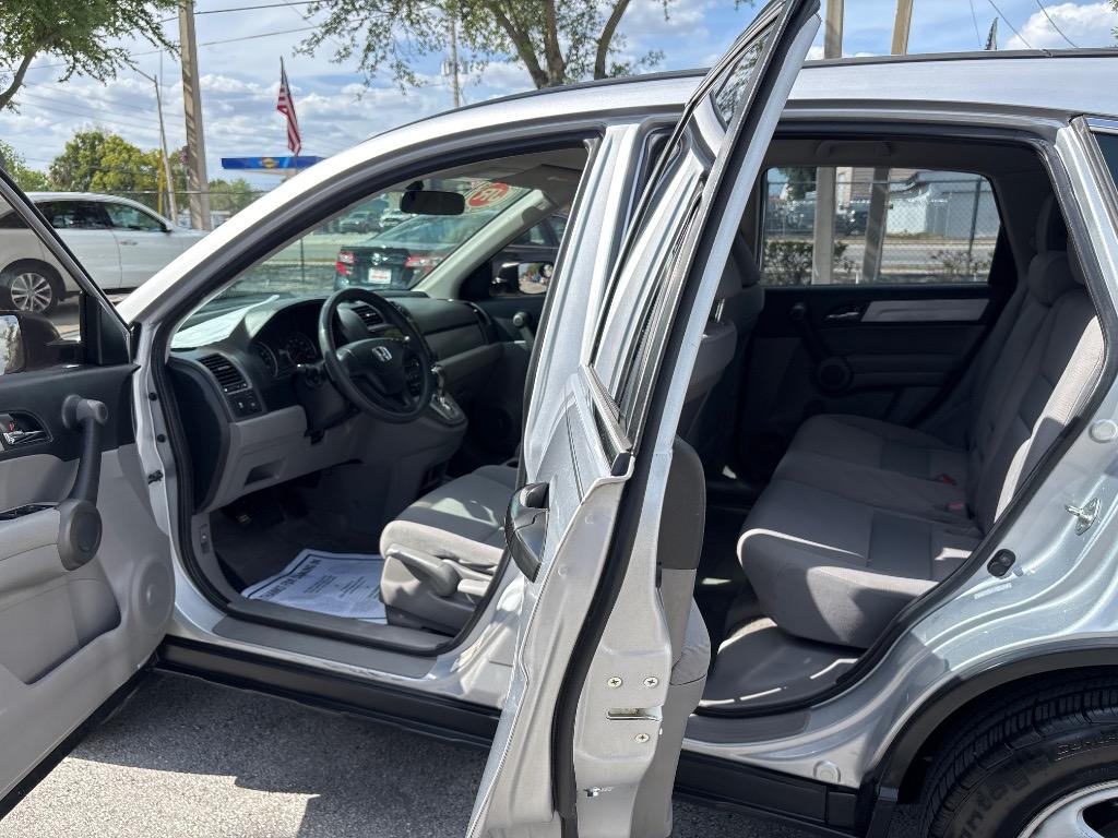 2010 Honda CR-V LX photo
