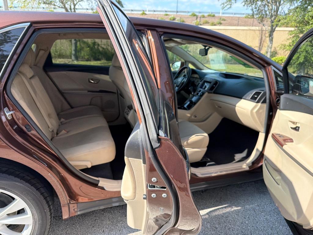 2013 Toyota Venza - $8,495