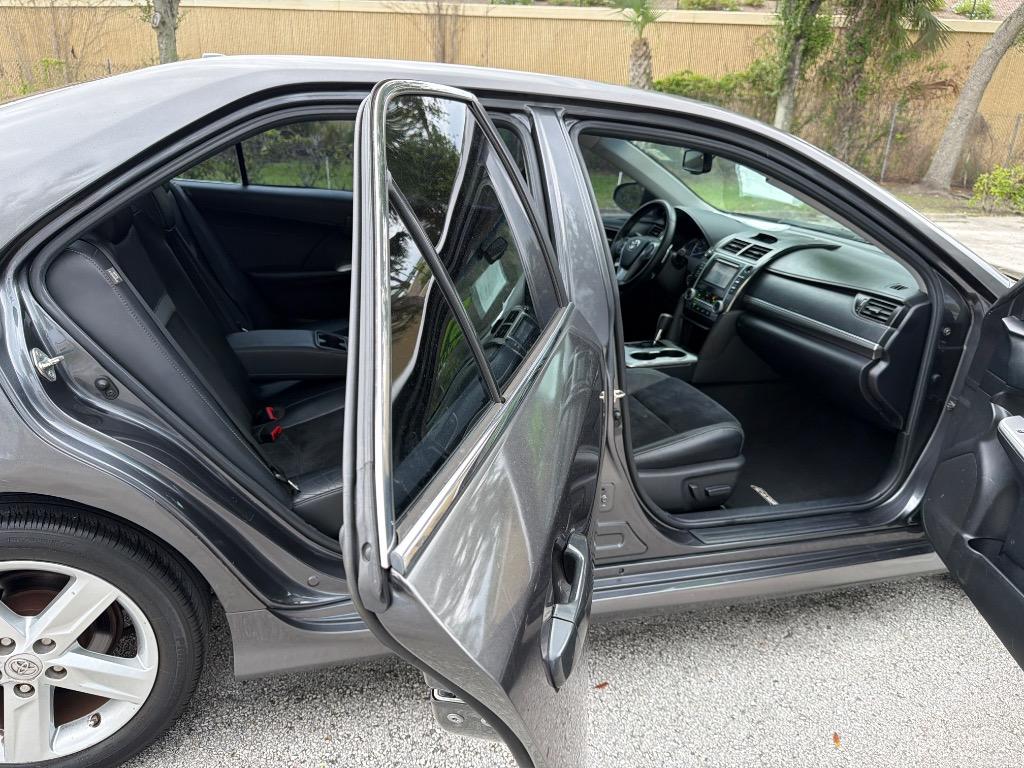 2014 Toyota Camry - $7,995