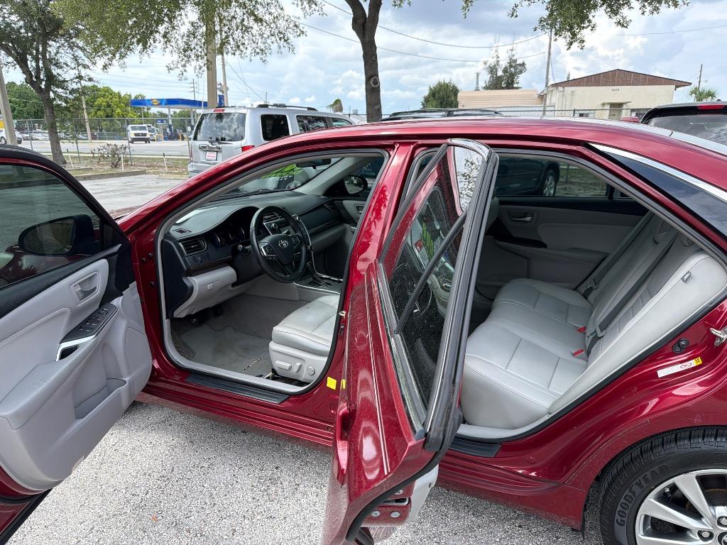 2015 Toyota Camry - $8,995