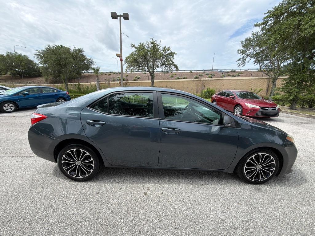2016 Toyota Corolla - $8,995