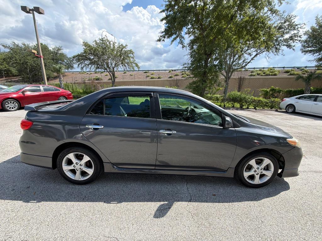 2011 Toyota Corolla - $6,495