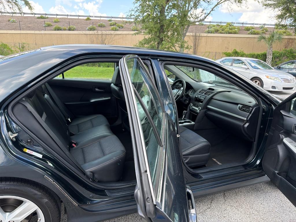2014 Toyota Camry - $6,995