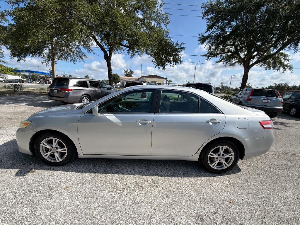 2010 Toyota Camry - $6,995
