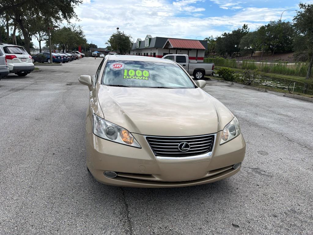 2008 Lexus ES - $8,695