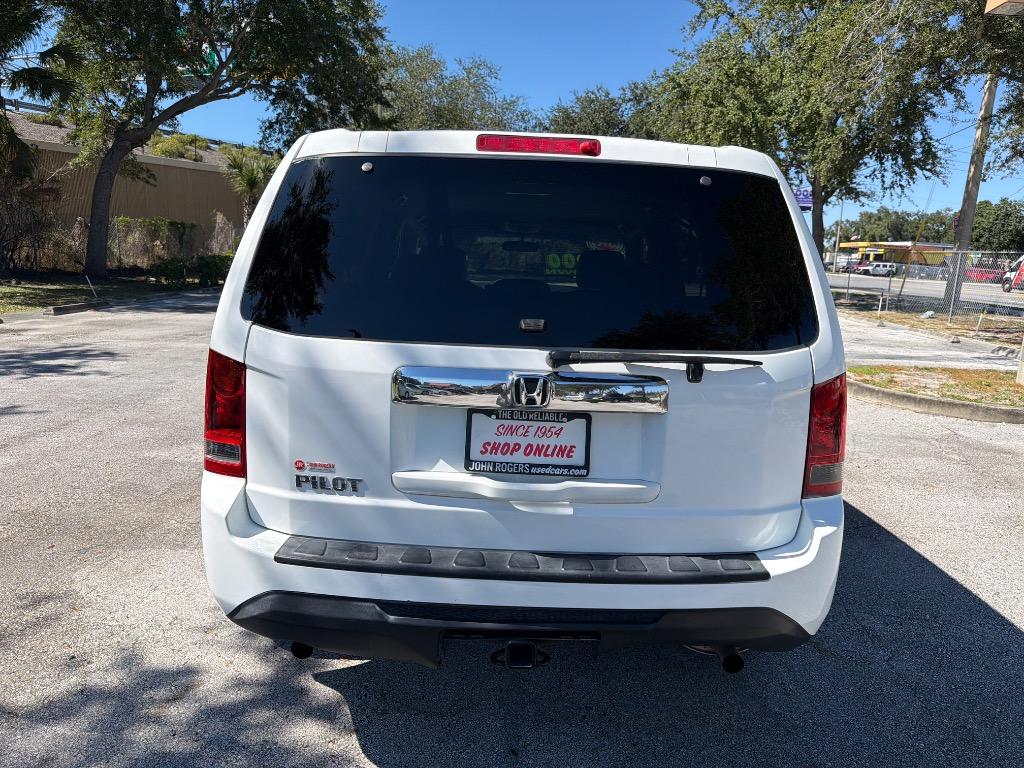 2014 Honda Pilot - $8,995