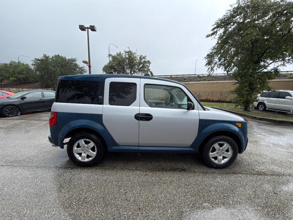 2005 Honda Element - $5,995