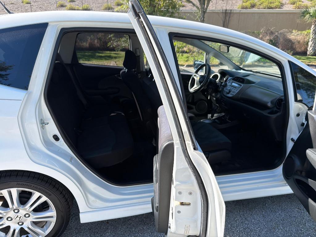 2009 Honda Fit - $5,995