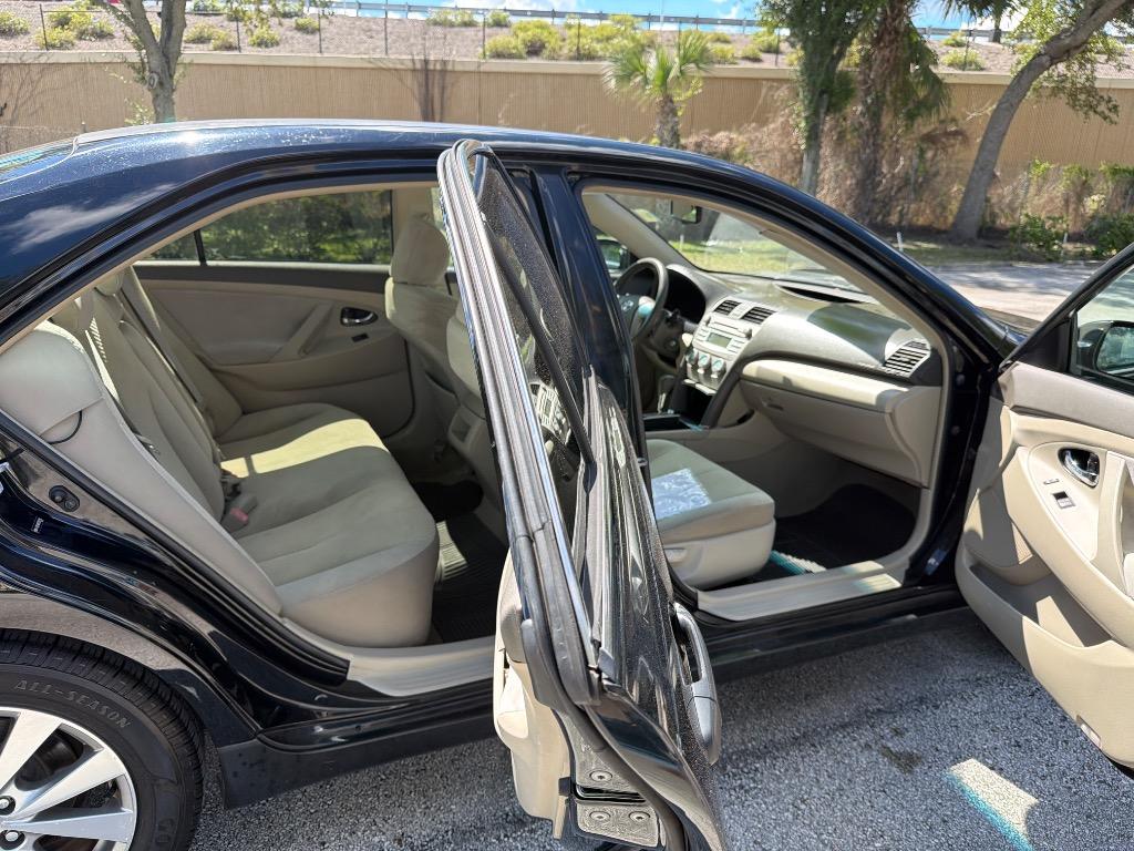 2007 Toyota Camry - $5,995