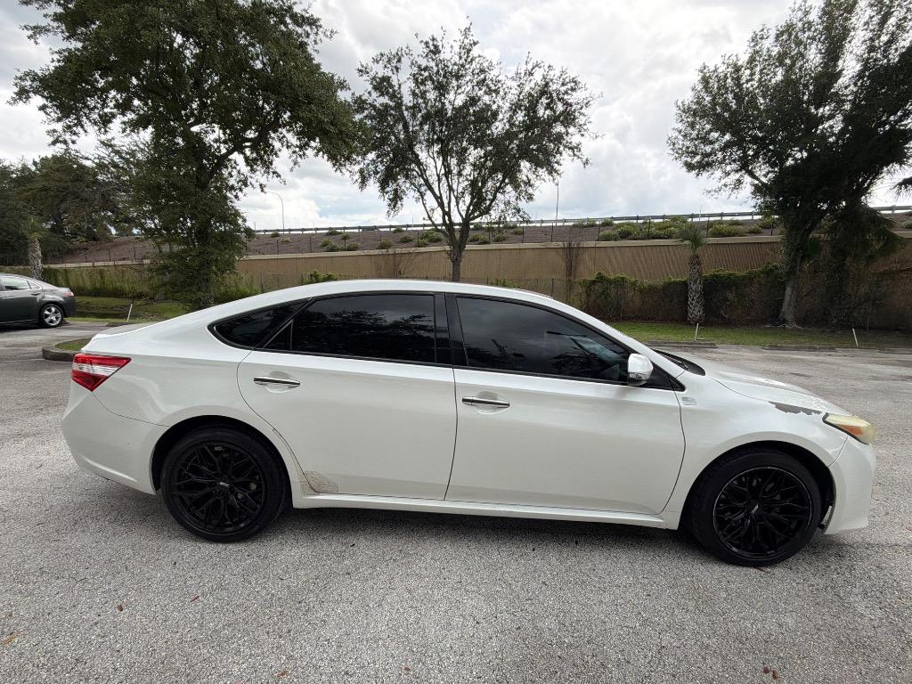 2013 Toyota Avalon - $7,995