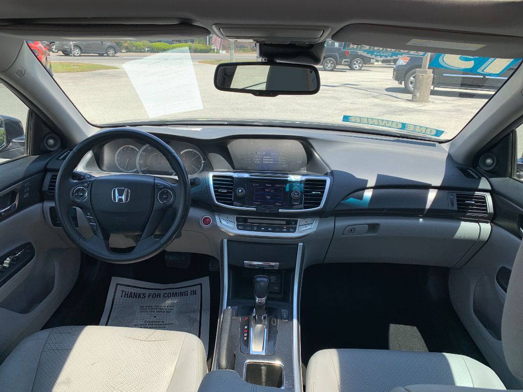 2013 Honda Accord EX-L V6 photo