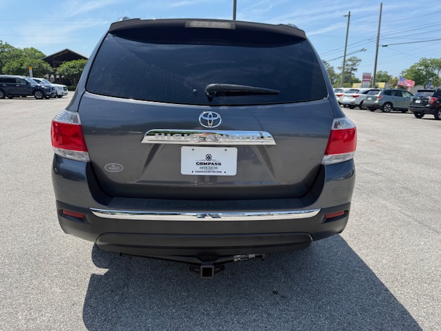 2012 Toyota Highlander - $13,950