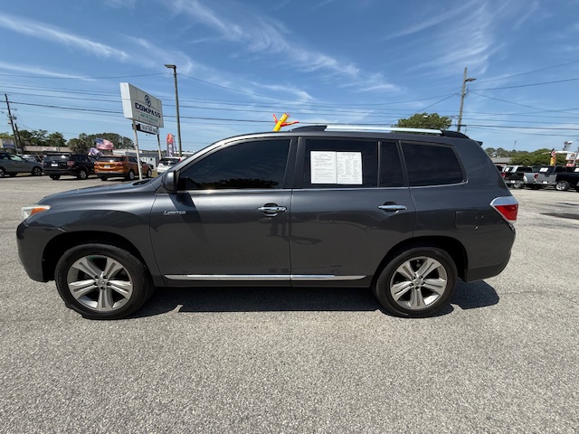 2012 Toyota Highlander - $13,950