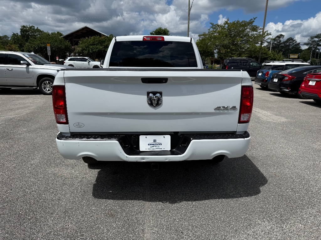 2017 Ram 1500 - $19,450