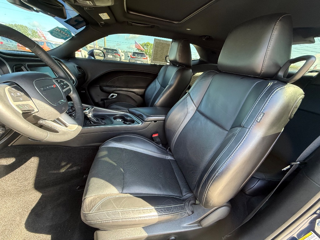 2015 Dodge Challenger - $19,450