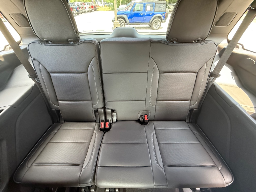 2021 GMC Yukon - $42,950