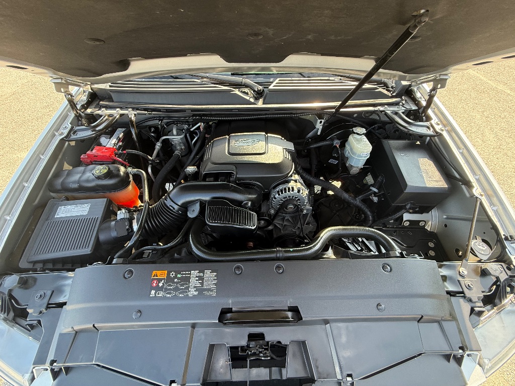 2013 Chevrolet Tahoe - $12,950