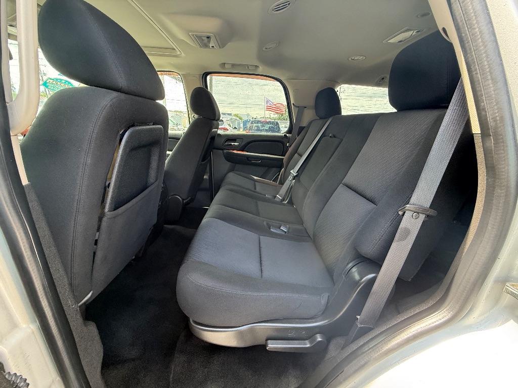2011 GMC Yukon - $8,950