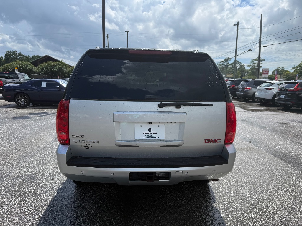 2011 GMC Yukon - $8,950