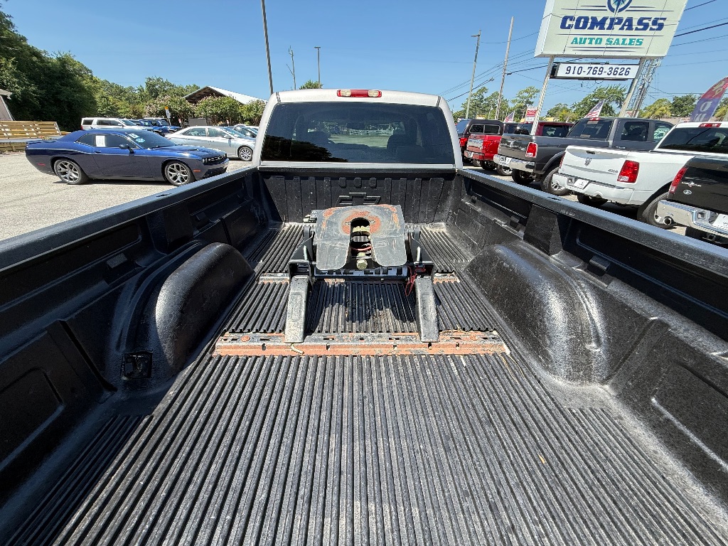 2005 Chevrolet Silverado 3500 - $20,450