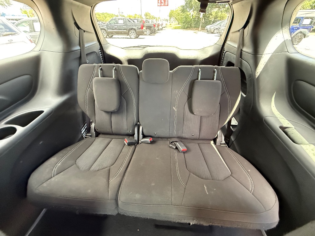 2021 Chrysler Pacifica - $17,950