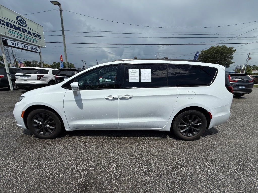 2021 Chrysler Pacifica - $17,950