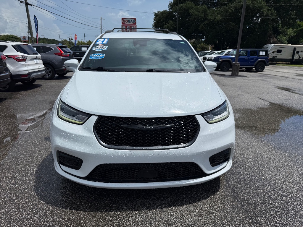 2021 Chrysler Pacifica - $17,950