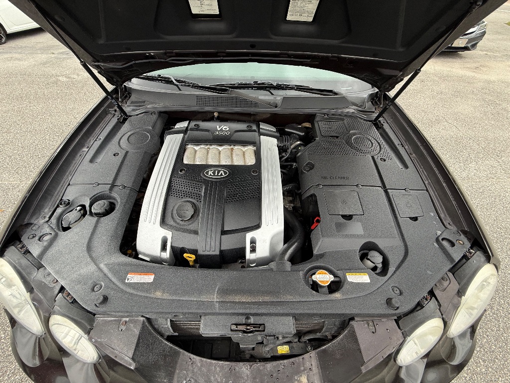 2006 Kia Amanti - $6,350