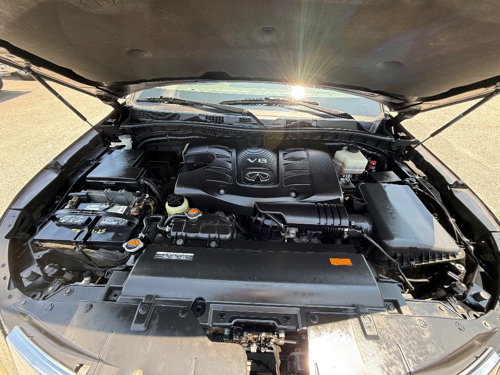 2014 INFINITI QX80 - $9,950