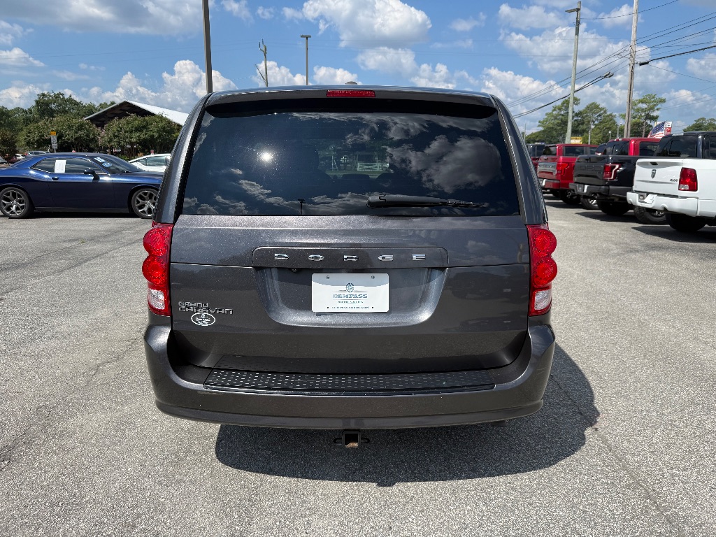 2016 Dodge Grand Caravan - $7,950