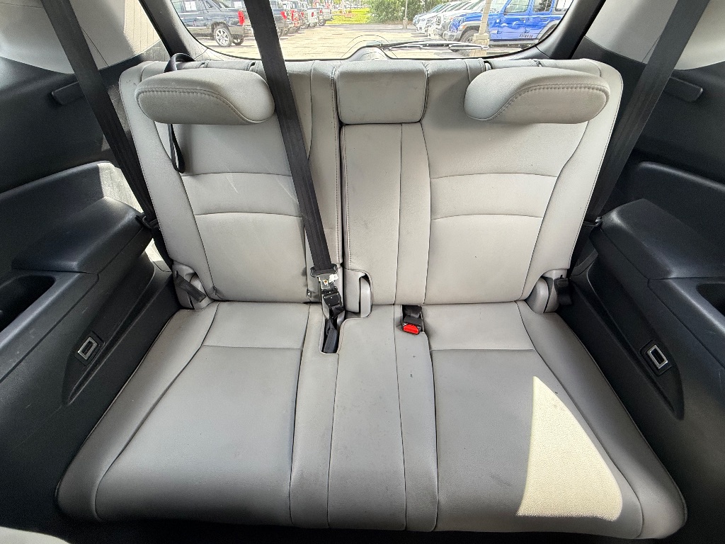 2016 Honda Pilot - $14,950