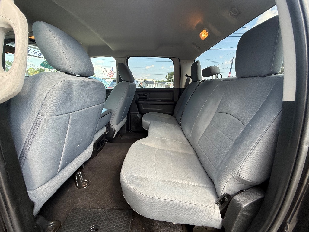 2018 Ram 1500 - $18,950