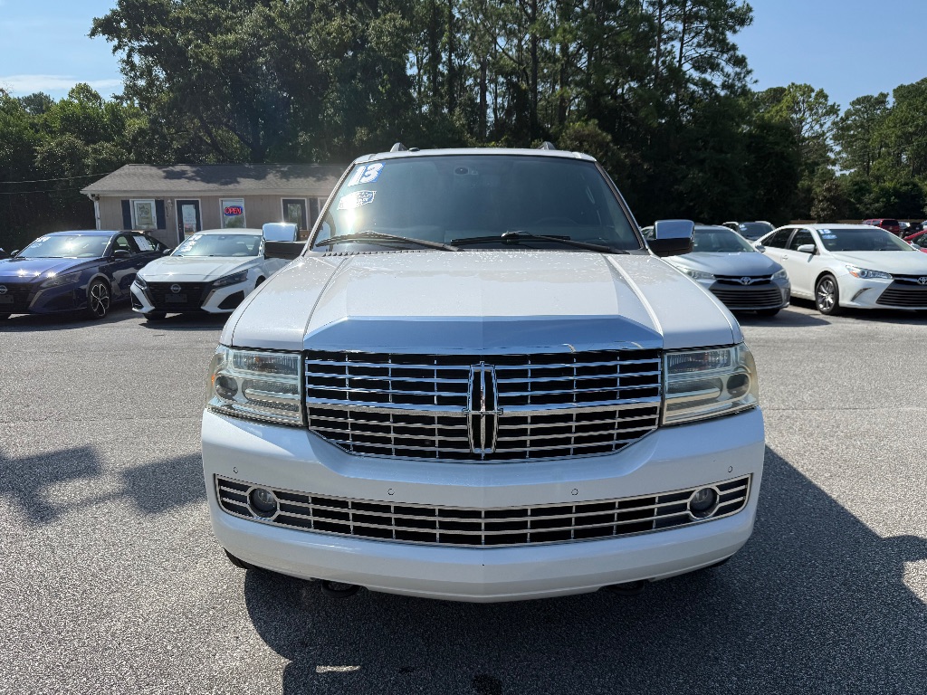 2013 Lincoln Navigator - $10,450