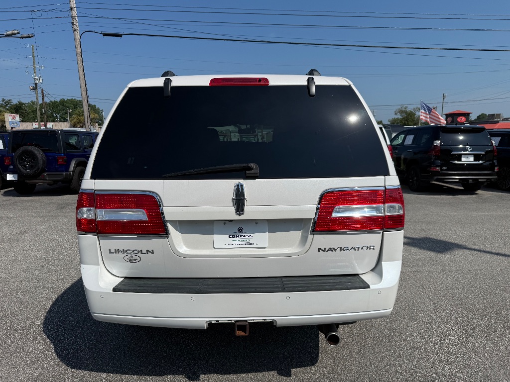 2013 Lincoln Navigator - $10,450