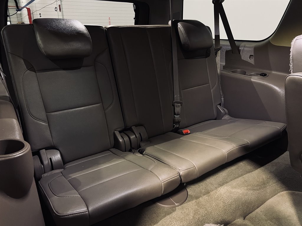 2016 Chevrolet Suburban 1500 LTZ photo