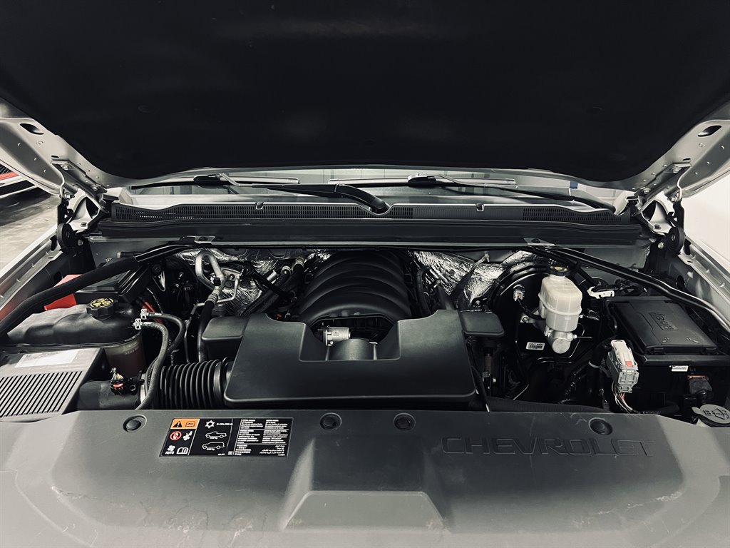 2016 Chevrolet Suburban 1500 LTZ photo