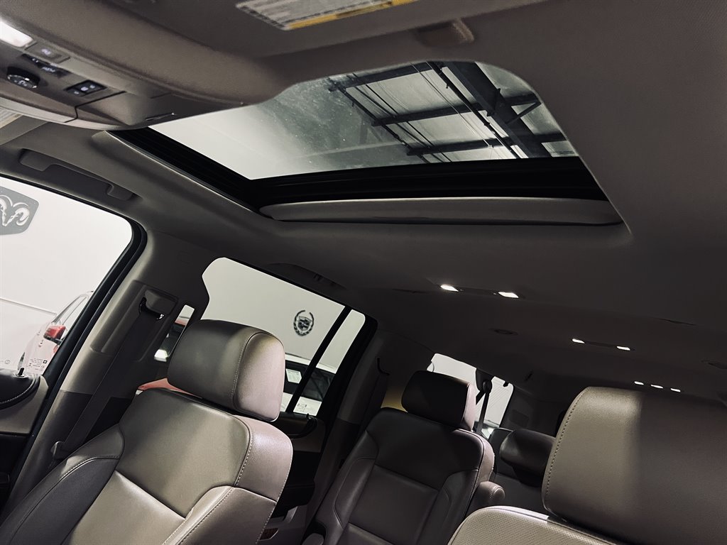 2016 Chevrolet Suburban 1500 LTZ photo