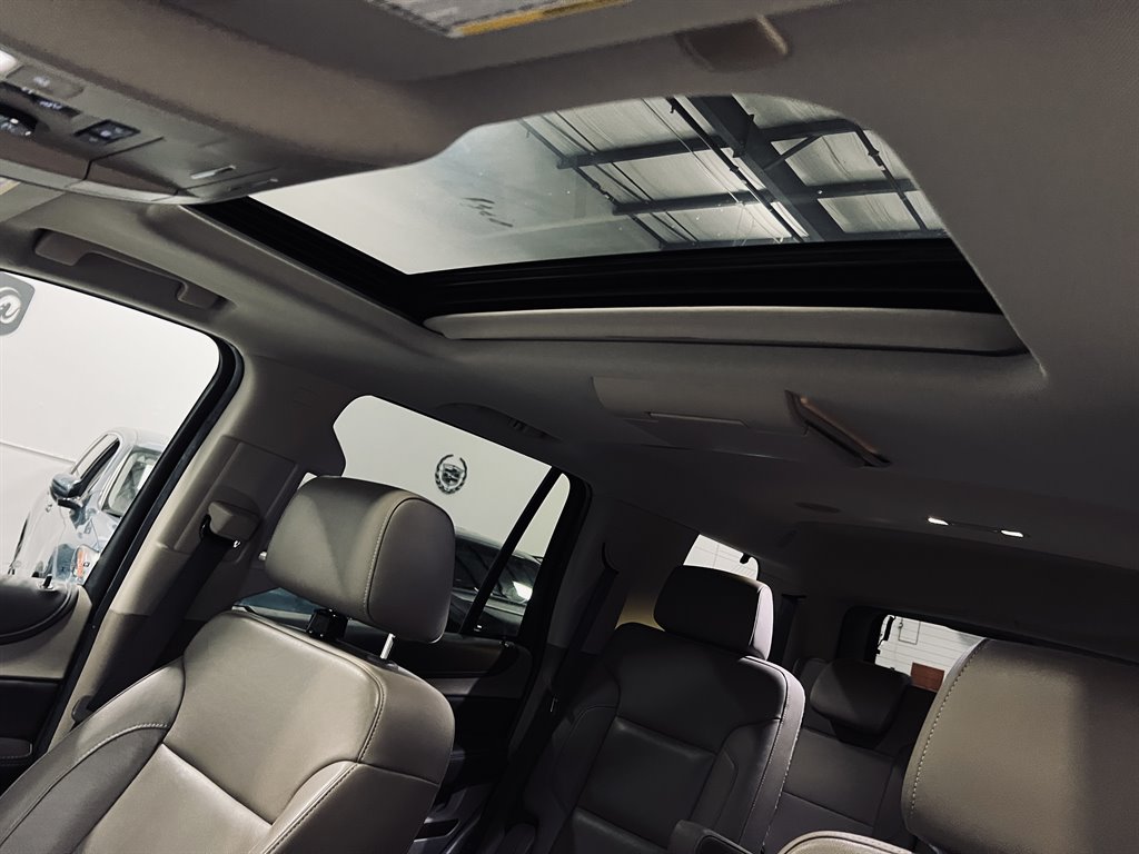 2018 Chevrolet Tahoe LT photo