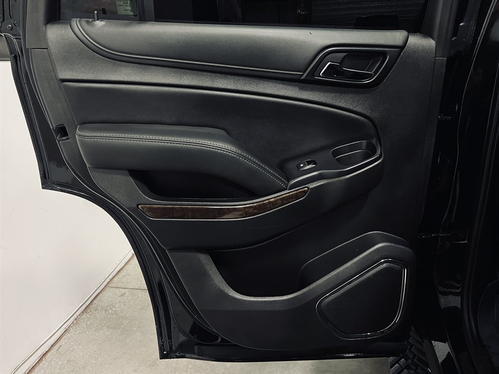 2020 Chevrolet Tahoe LS photo