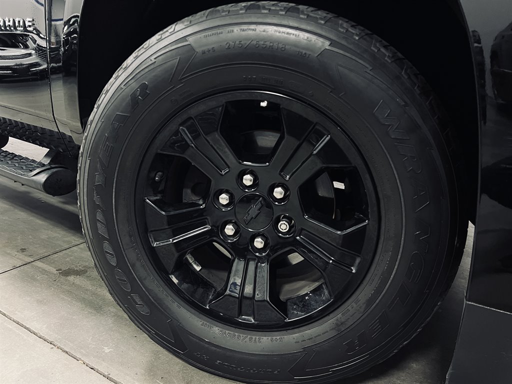 2020 Chevrolet Tahoe LS photo