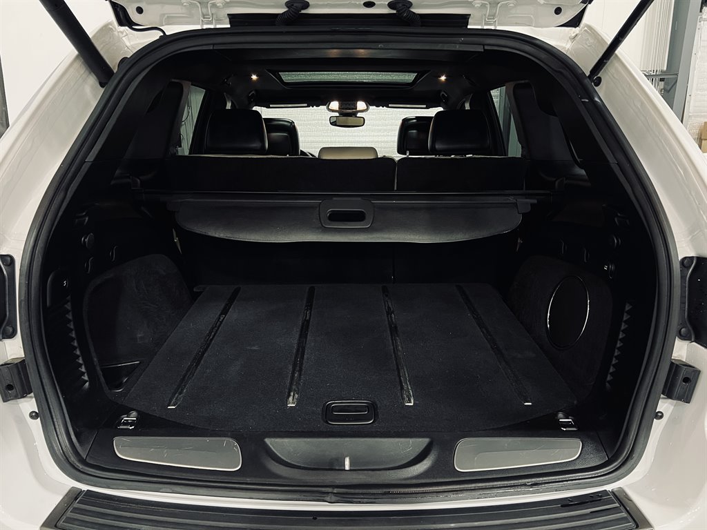 2017 Jeep Grand Cherokee Limited photo