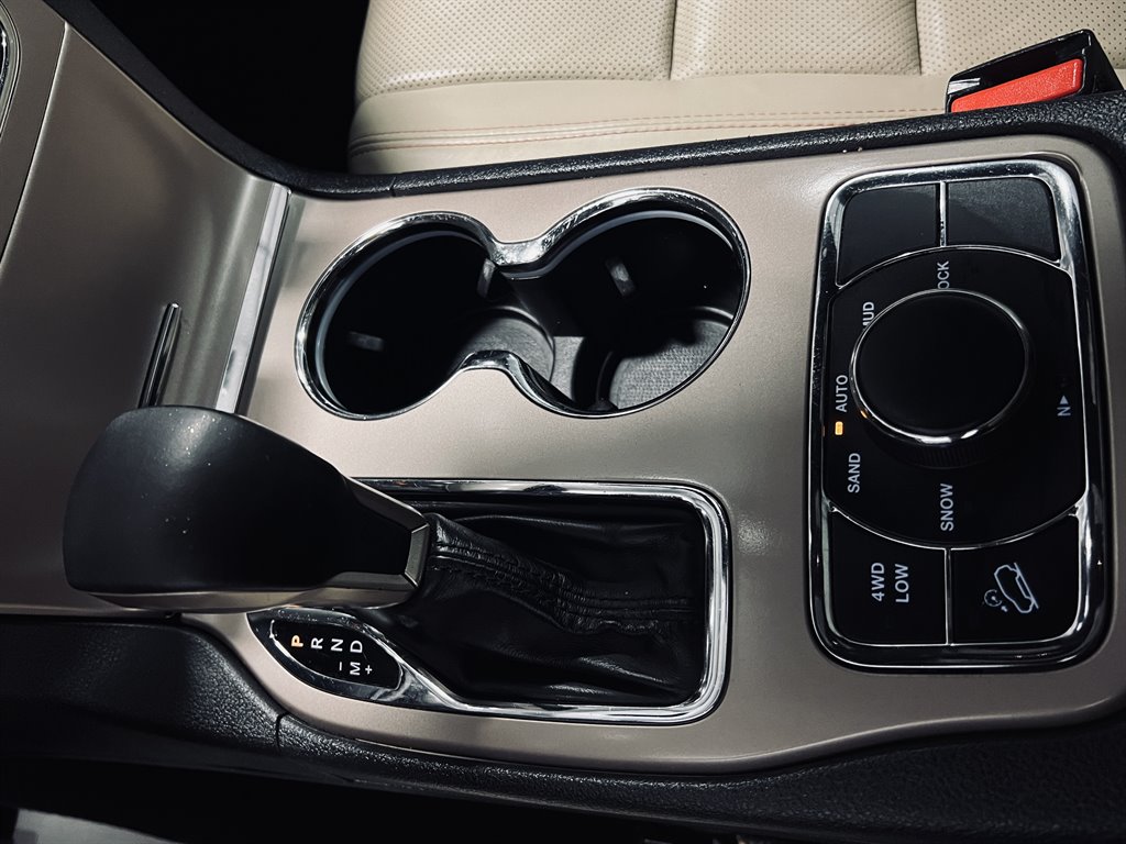 2017 Jeep Grand Cherokee Limited photo
