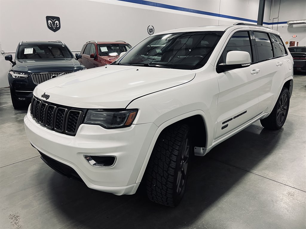 2017 Jeep Grand Cherokee Limited photo