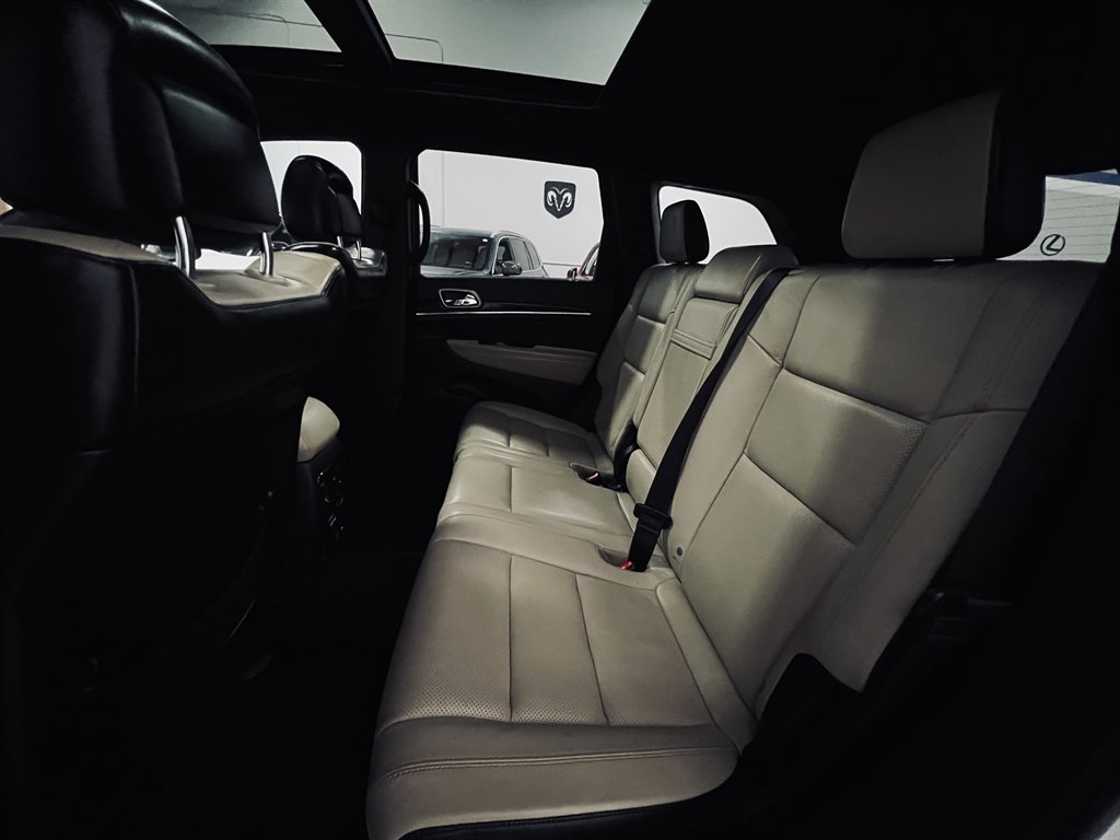 2017 Jeep Grand Cherokee Limited photo